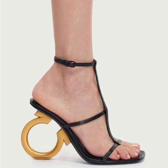 Ferragamo Aglalia Leather Gancini-Heel Sandals size 7 - Picture 2 of 15